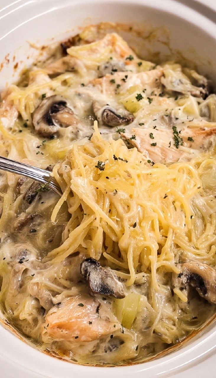 Slow Cooker Chicken Tetrazzini