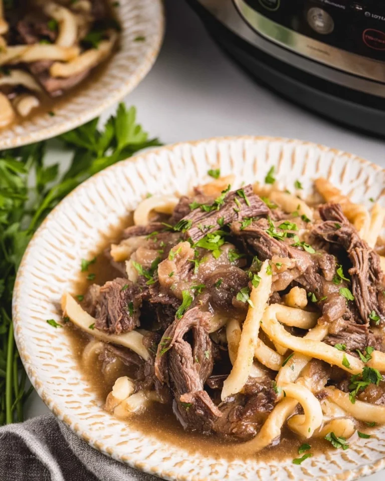 Old-Fashioned-Slow-Cooker-Beef-and-Noodles-Recipe